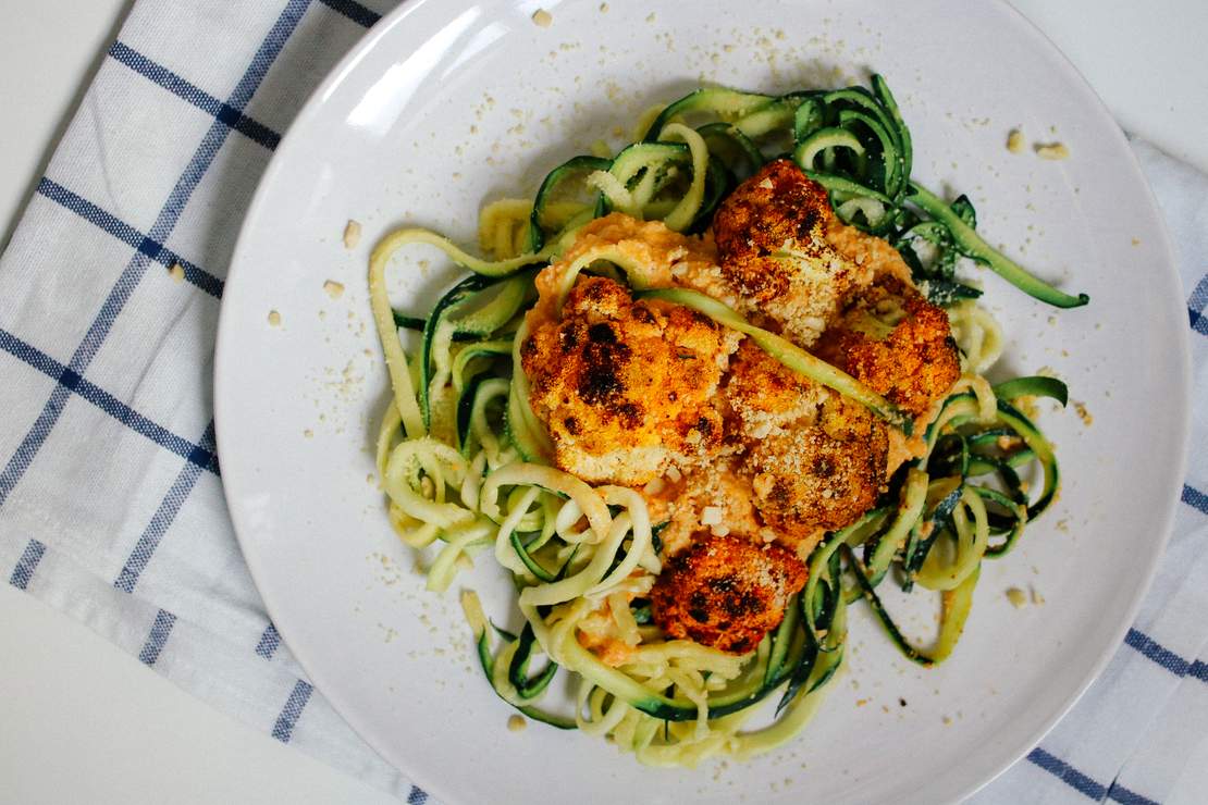 R85 Zoodles with cashew sauce