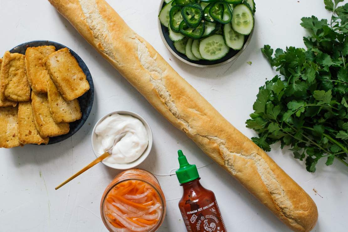 R259 Banh Mi Sandwich