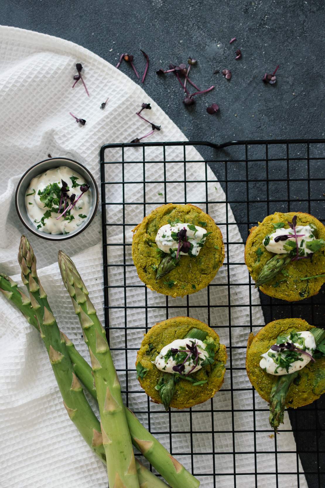 R248 Vegane Mini-Frittatas mit grünem Spargel