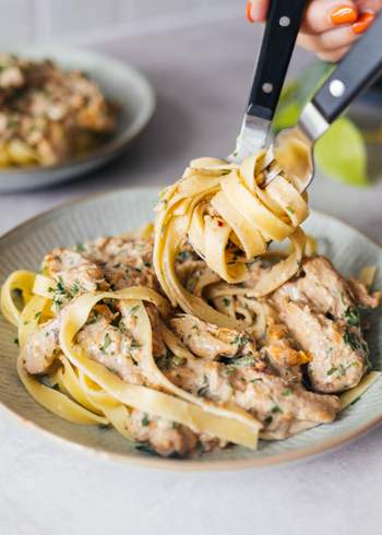 Creamy Tagliatelle with Soy Chunks and Chanterelles
