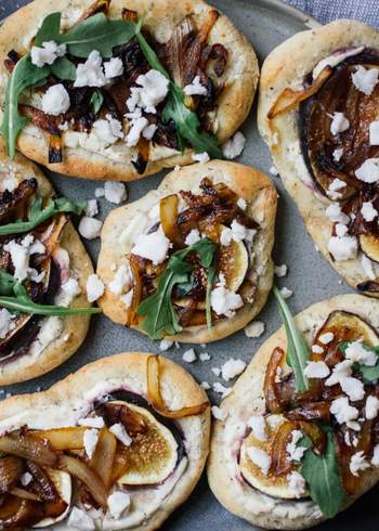 Vegan Flatbread Mini Pizza with Figs and Balsamic Onions