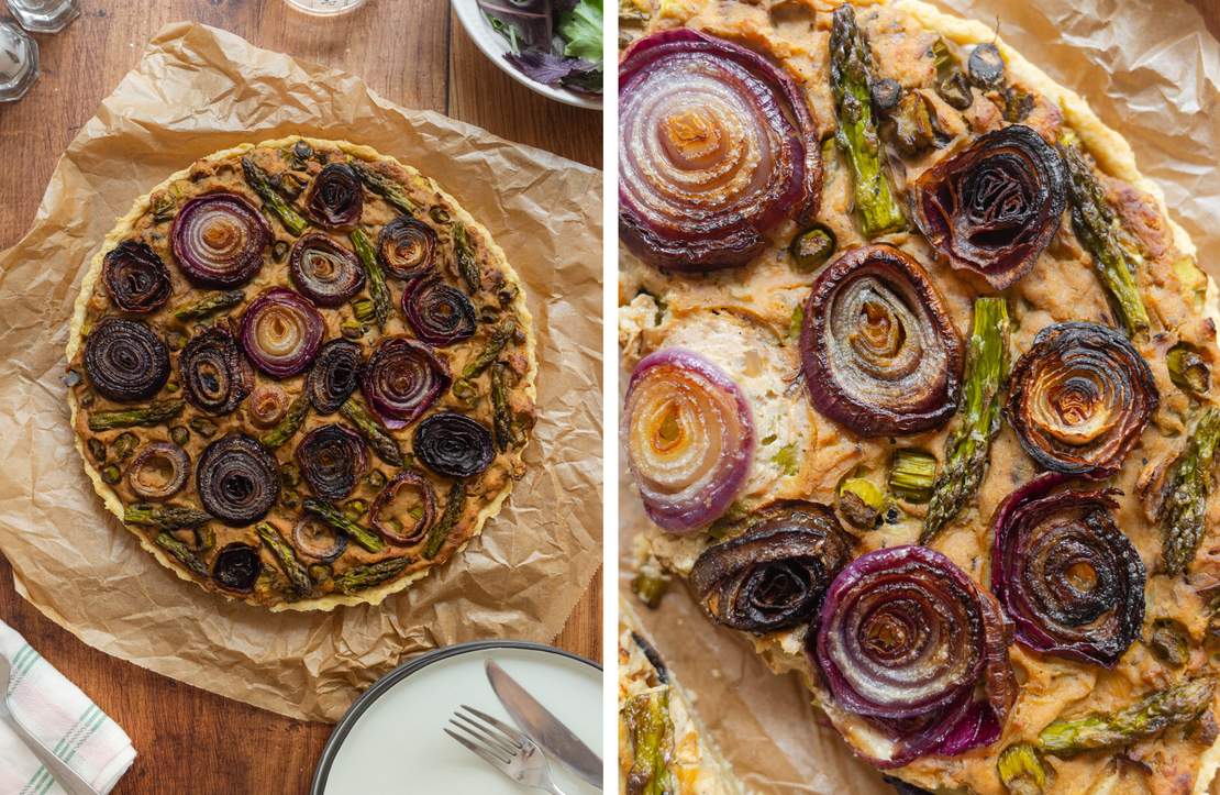 R580 Vegane Zwiebelquiche mit grünem Spargel