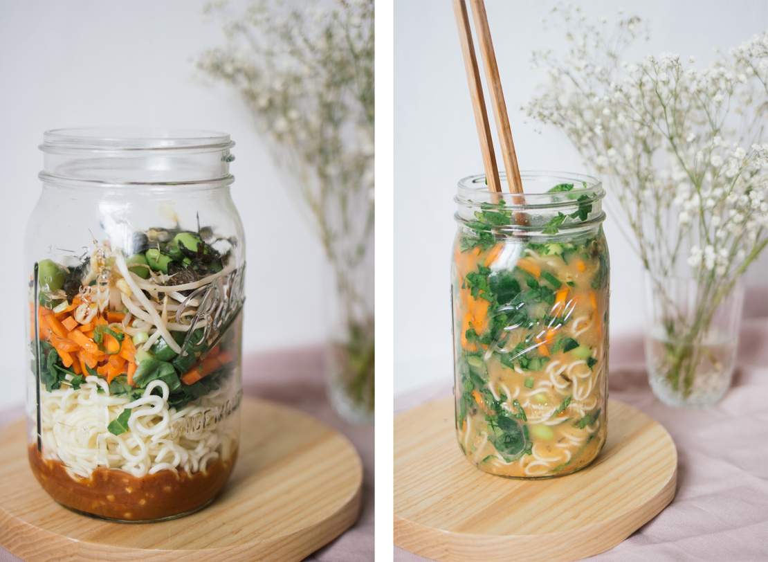 Mason Jar Vegetarian Ramen Soup - The Domestic Dietitian