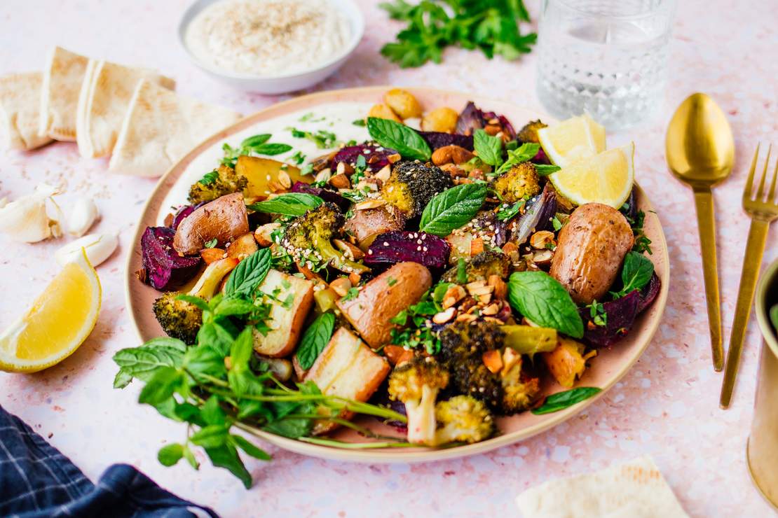 R607 Vegan Tahini Yogurt Cream with Roasted Broccoli, Mushrooms and Almonds