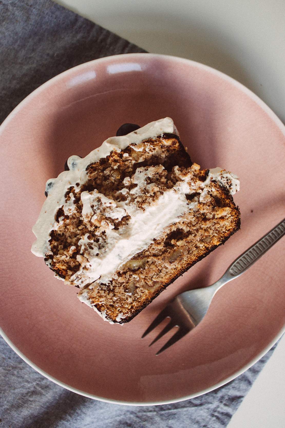 R127 Veganer Walnusskuchen mit Kaffee-Creme