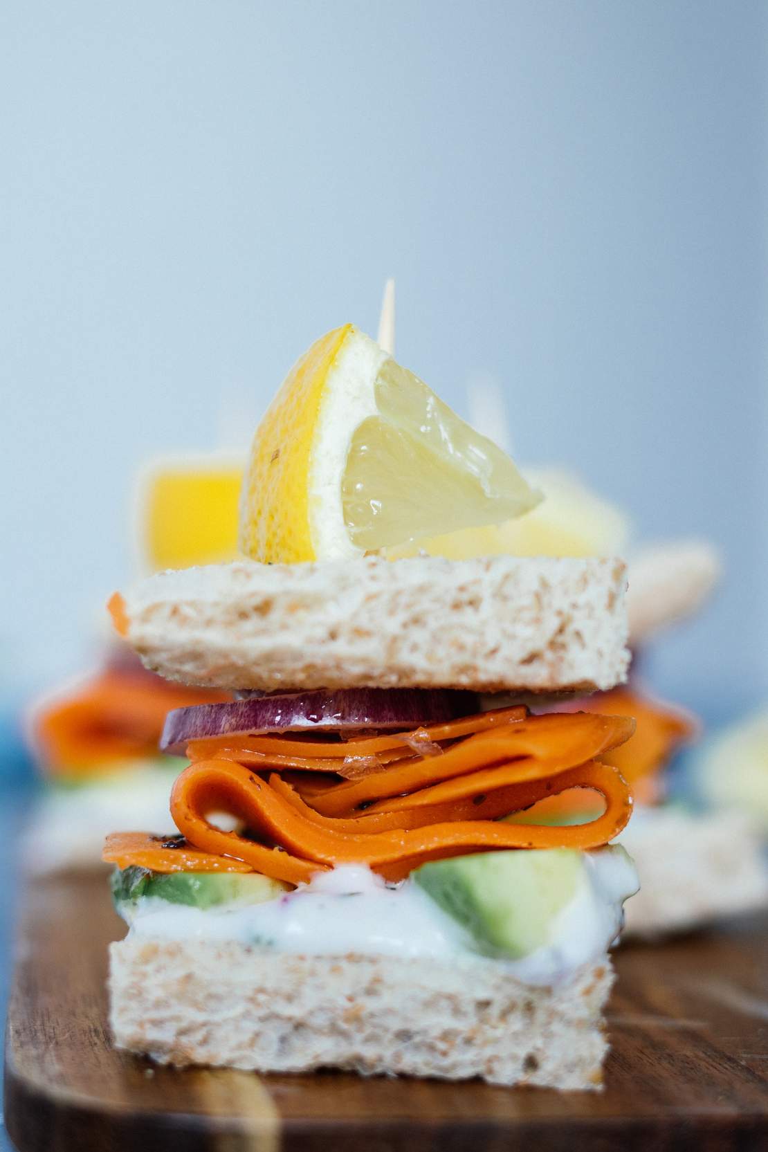 R250 Mini sandwich bites with vegan salmon & tuna