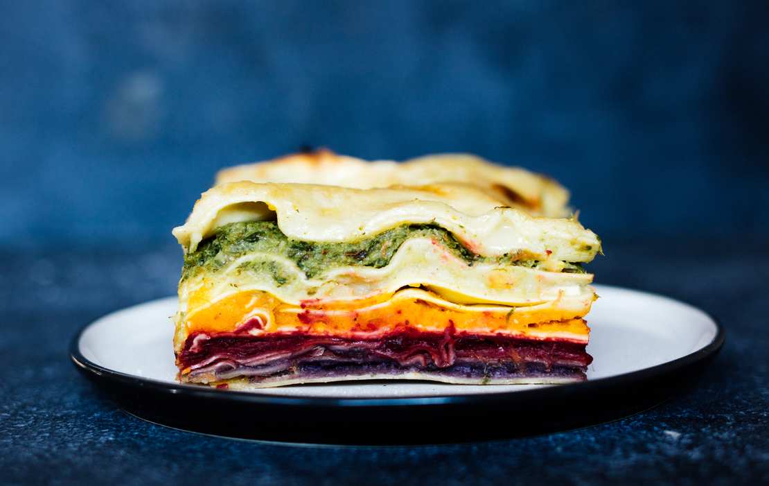 Vegane Rainbow Lasagne - Zucker&Jagdwurst