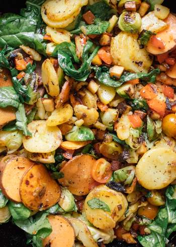 Vegan Pan-Fried Potatoes with Vegetables