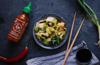 Super Easy Vegan Kimchi (ready in 30 minutes)