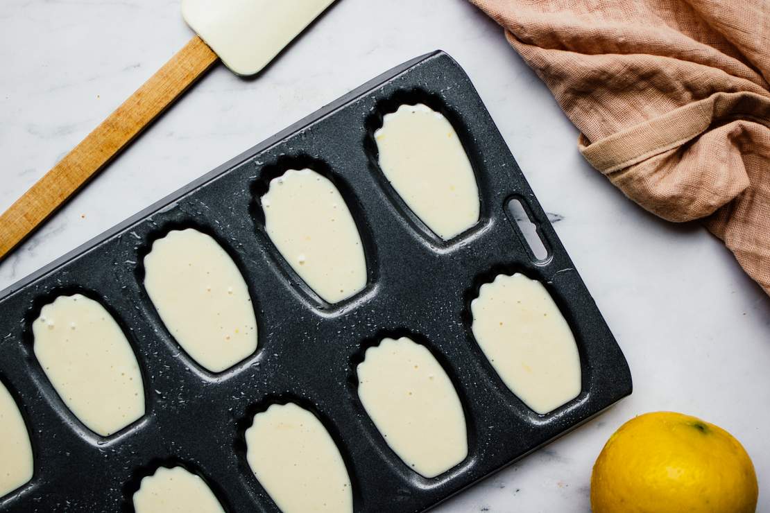 R338 Vegan Madeleines