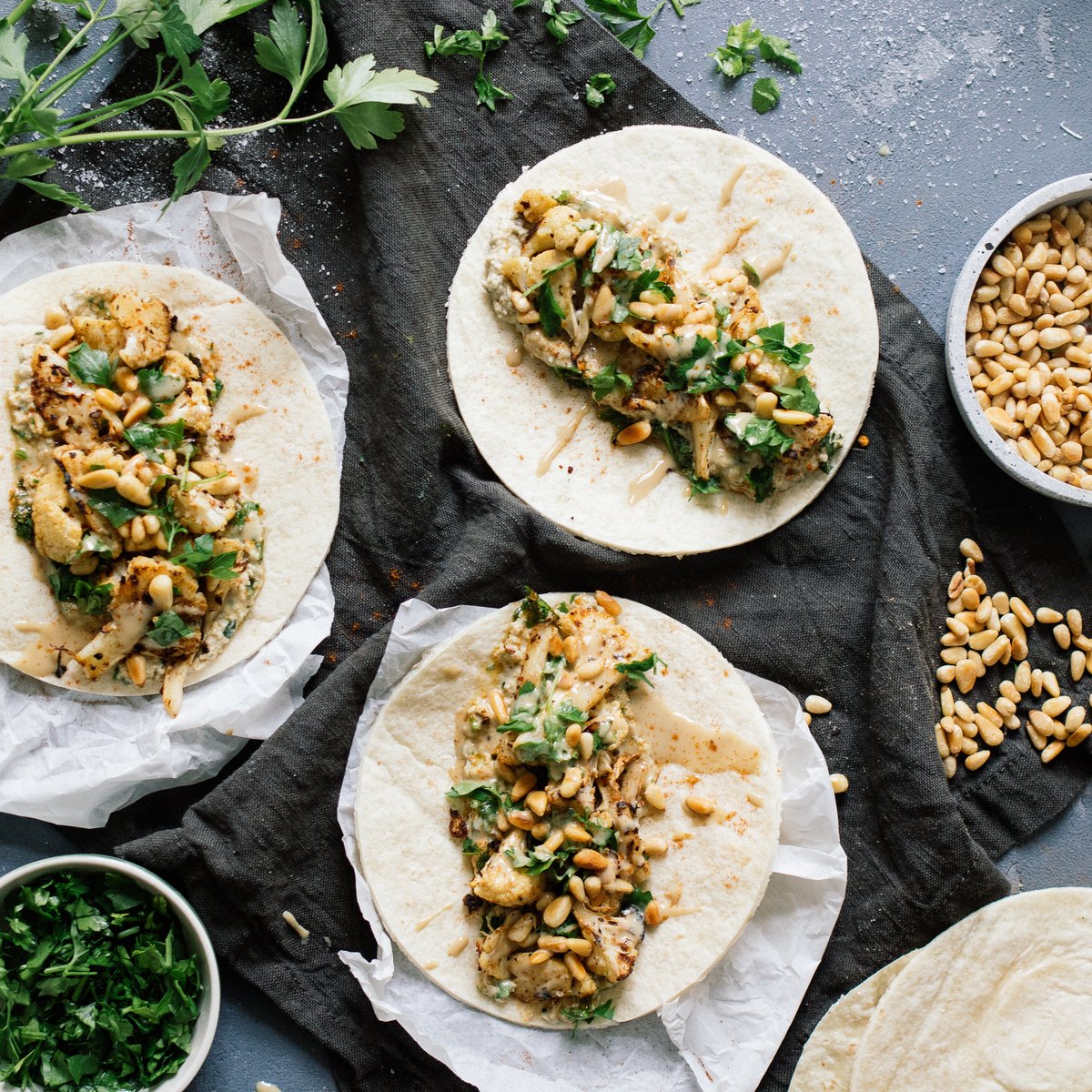 Taco mit Baba Ganoush & geröstetem Blumenkohl