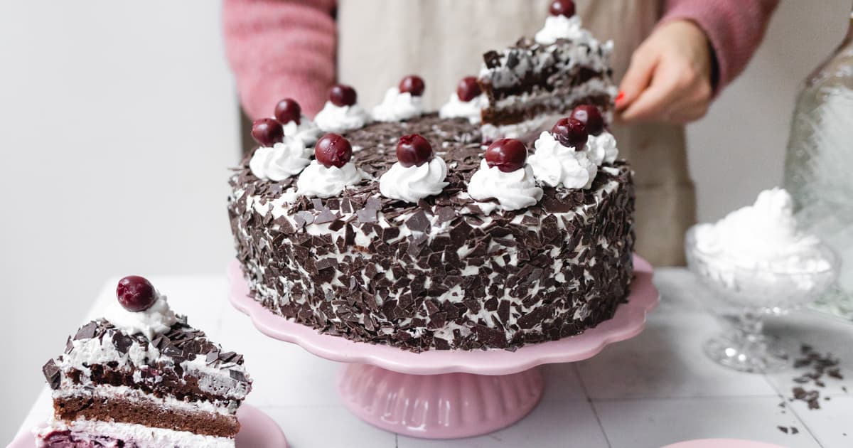 Vegan German Black Forest Cake | Vegan Recipe | Zucker&Jagdwurst
