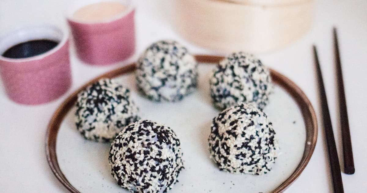 Japanese Onigiri Balls with Sriracha Mayo | Vegan Rice Balls | Zucker&Jagdwurst