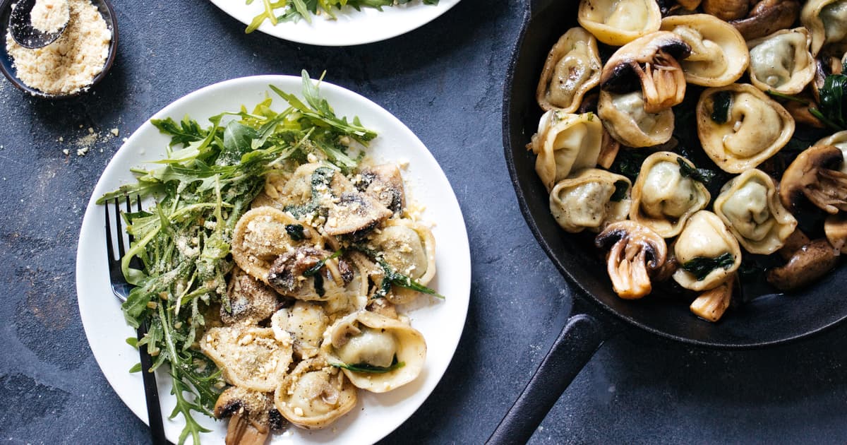 Vegan Tortellini with Spinach & Cashew | recipe | Zucker&Jagdwurst