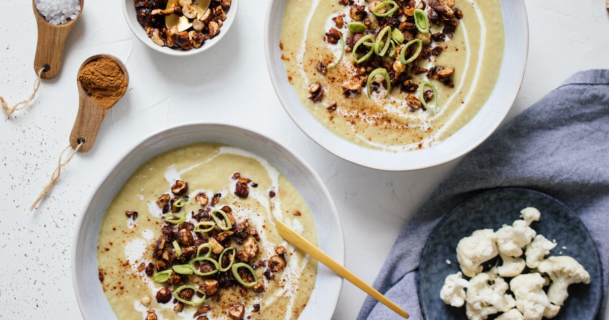 Cauliflower Apple Soup with Cinnamon Nuts | Recipe | Zucker&Jagdwurst