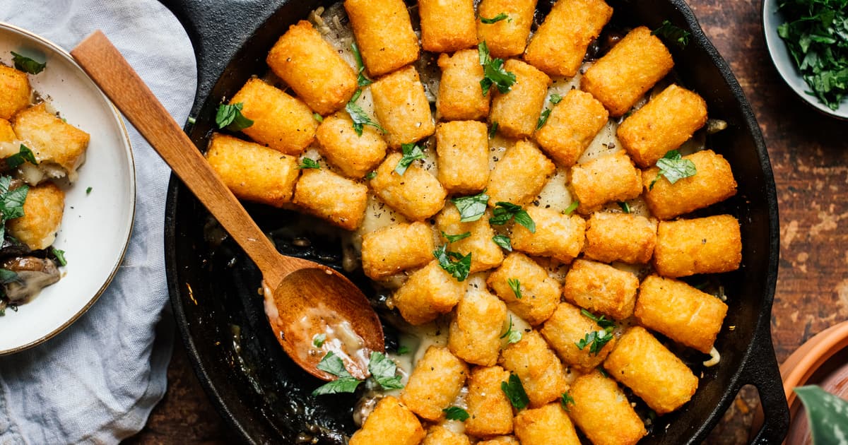 Vegan Tater Tot Casserole with Mushrooms | Easy Recipe | Zucker&Jagdwurst