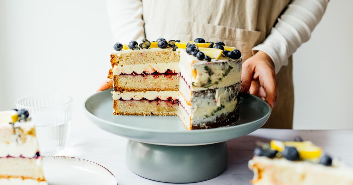Vegan Naked Cake with Lemon & Thyme | Recipe | Homemade | Zucker&Jagdwurst