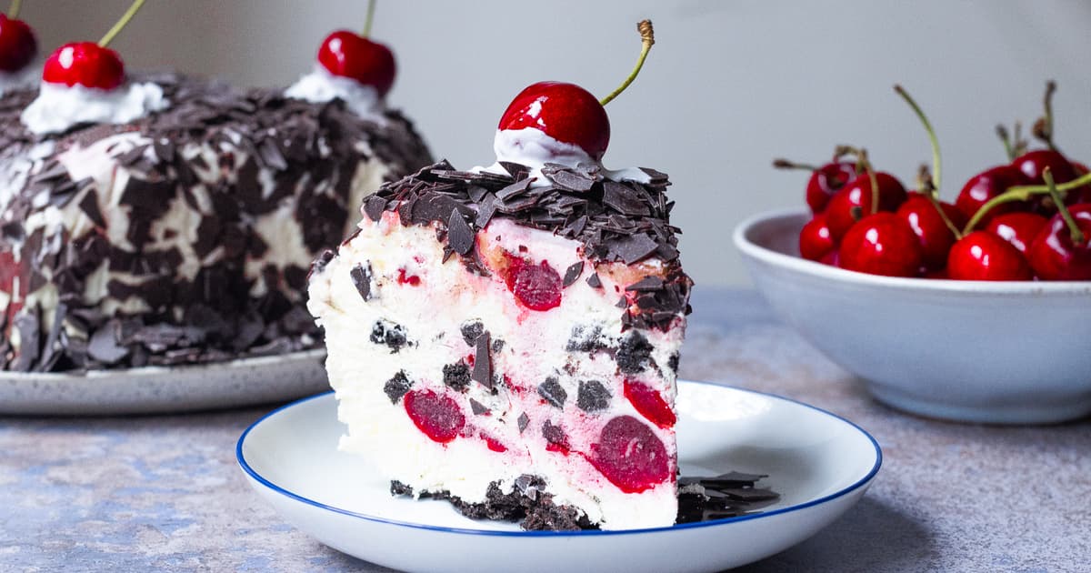 Vegan Black Forest Cake (No-Bake) | Recipe | Zucker&Jagdwurst