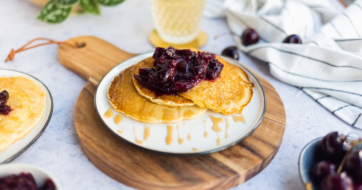 Vegan Buttermilk Pancakes with Cherry Compote | Recipe | Zucker&Jagdwurst