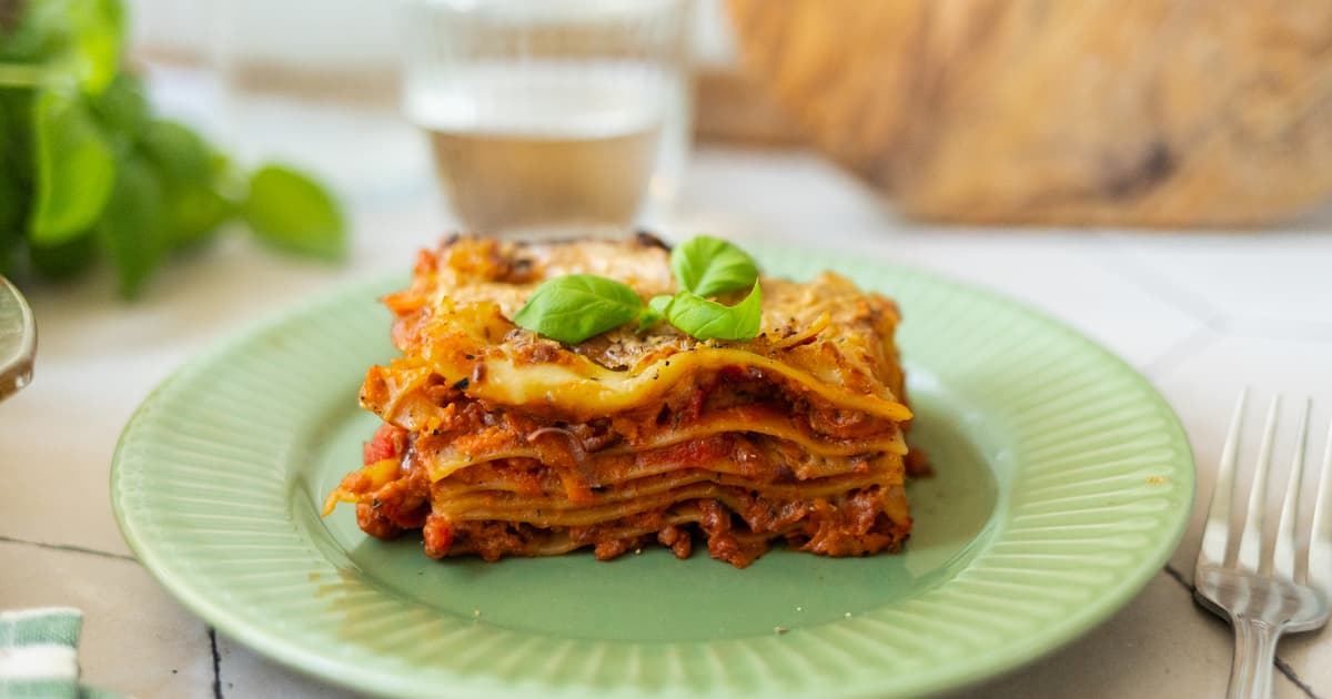 Classic Lasagna with Béchamel Sauce | Vegan Recipe | Zucker&Jagdwurst