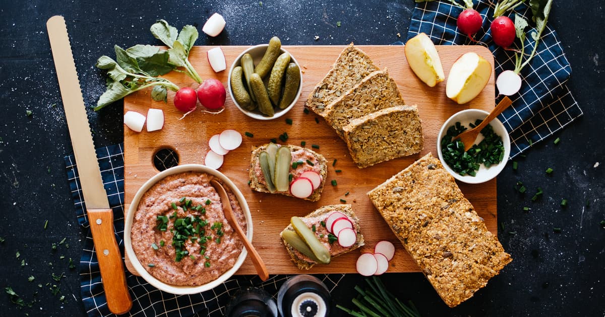 Homemade Vegan Liverwurst with Freshly Baked Bread | Rezept | Zucker&Jagdwurst