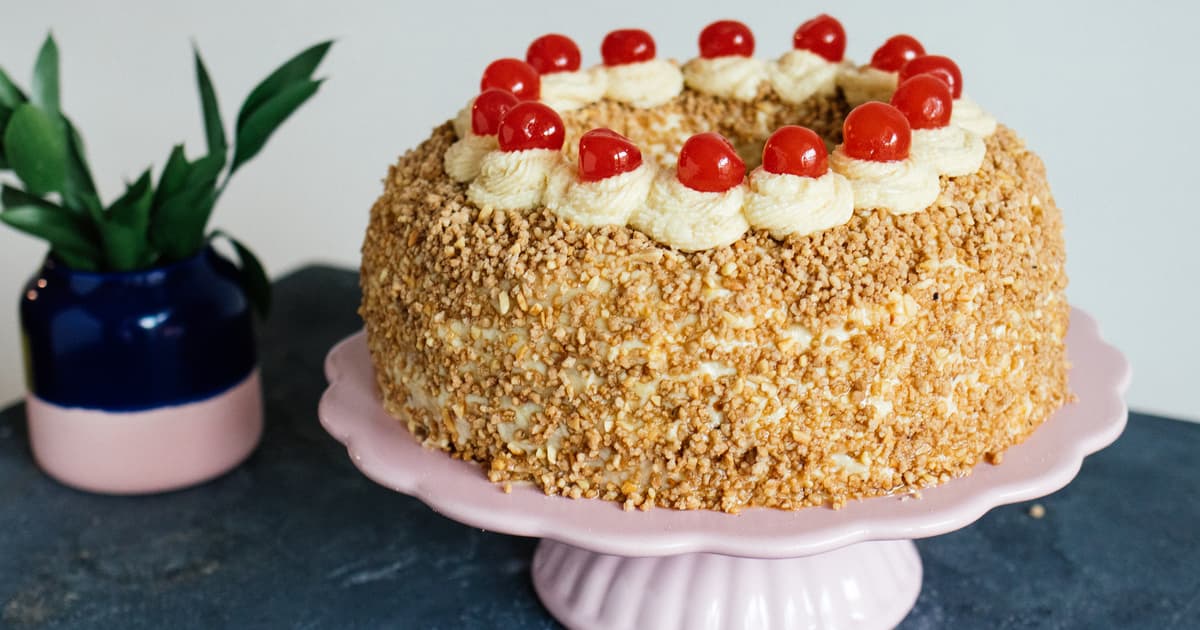 Vegan Frankfurter Kranz (Crown Cake) | Classic | Easy Recipe | Zucker&Jagdwurst