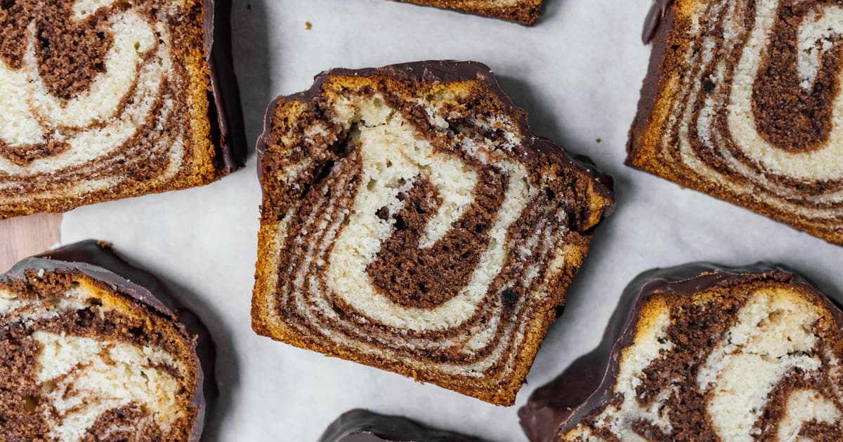 Moist, vegan marble cake | Recipe | Baking | Zucker&Jagdwurst