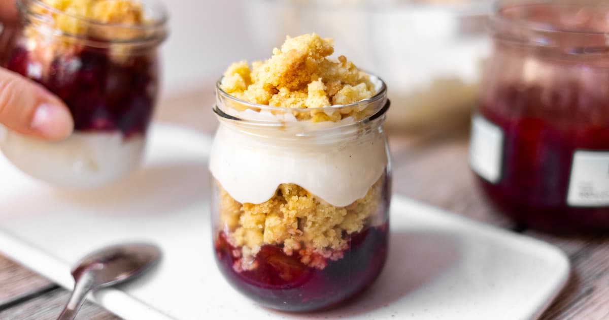 Vegan Plum Cake in a Jar | Quick and Easy | Zucker&Jagdwurst