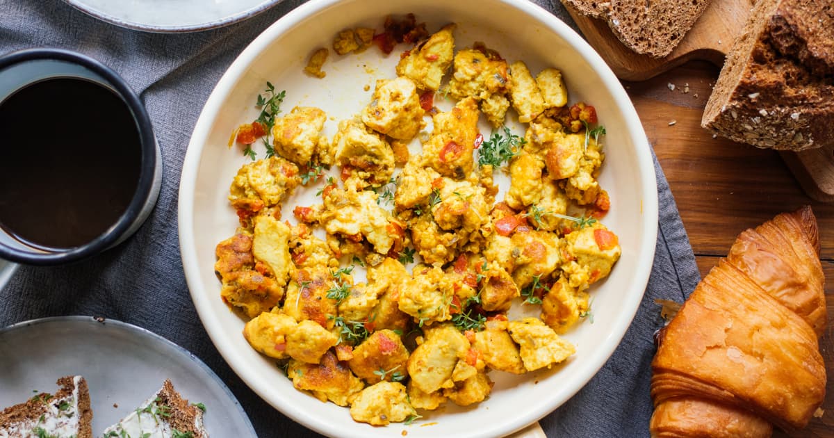 Vegan Scrambled Tofu | Quick & Easy Recipe | Zucker&Jagdwurst