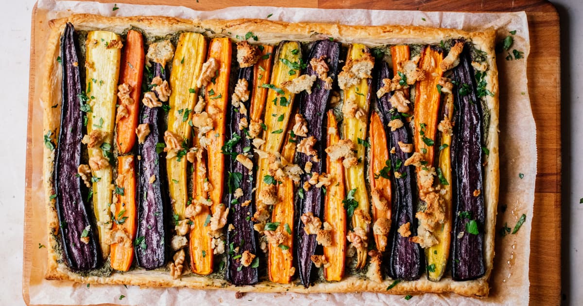Carrot Tart with Puff Pastry and Vegan Feta Cheese | Recipe | Zucker&Jagdwurst