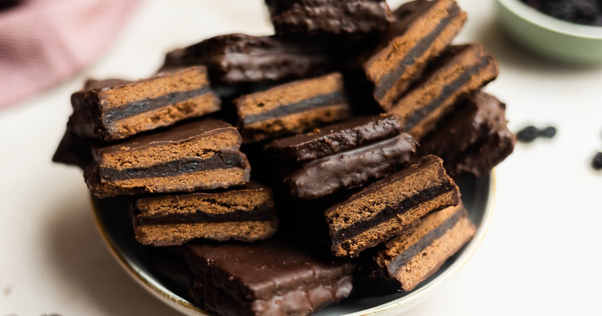 Vegan Christmas Tim Tams | Recipe | Homemade | Zucker&Jagdwurst