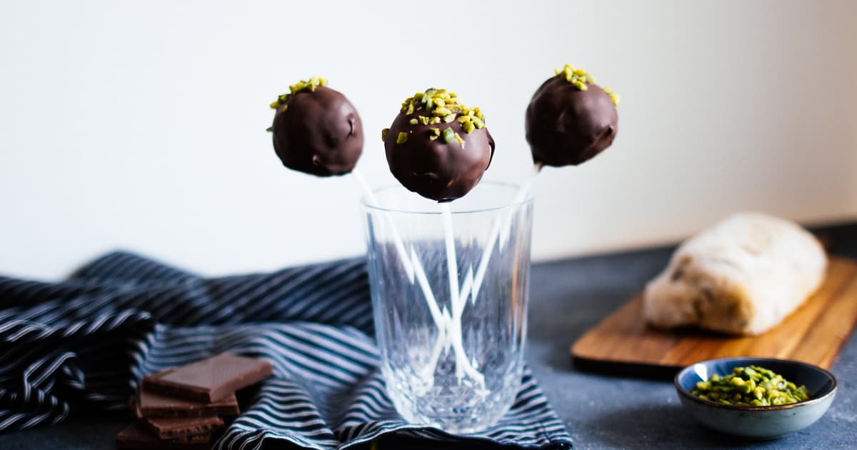 Vegan stollen cake pops | Christmas Dessert | Zucker&Jagdwurst