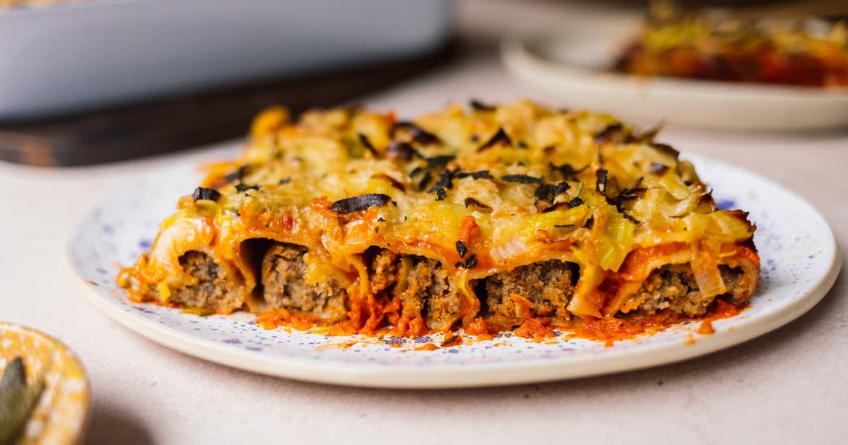 Cannelloni with Vegan Mince Filling and Cheese-Leek Topping | Zucker&Jagdwurst
