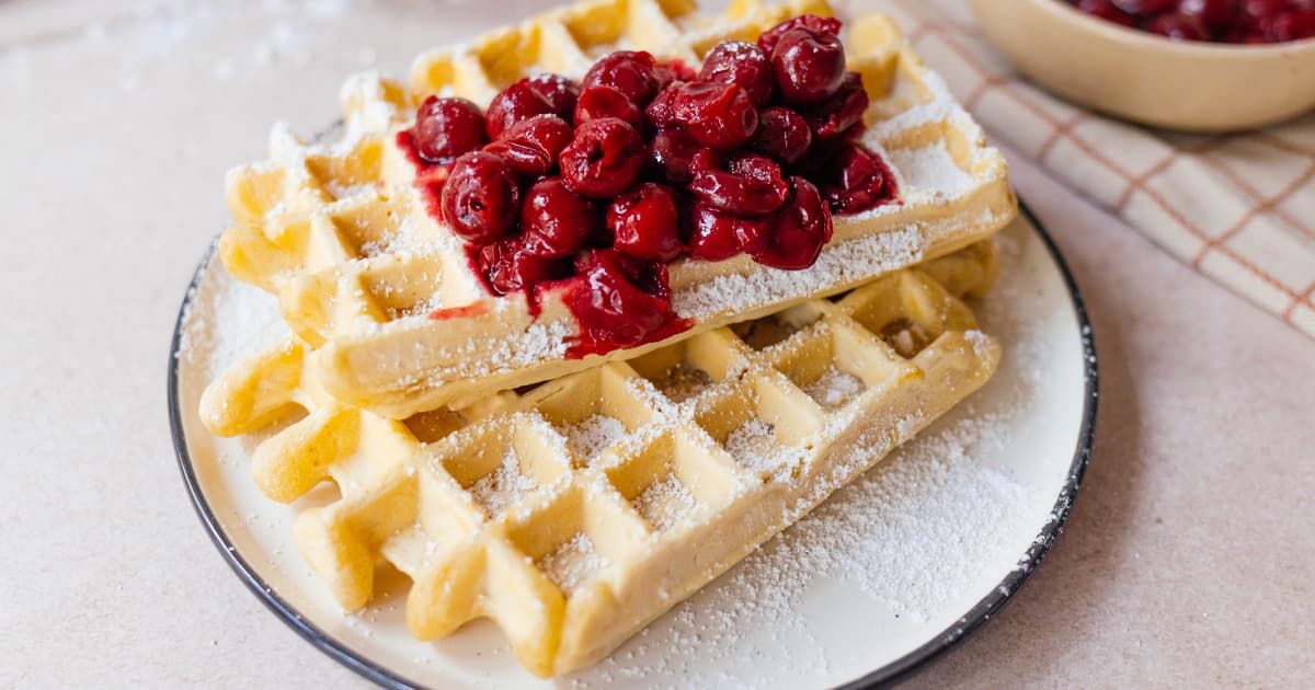 Vegan Waffles | Simple Recipe | Homemade | Easy | Zucker&Jagdwurst