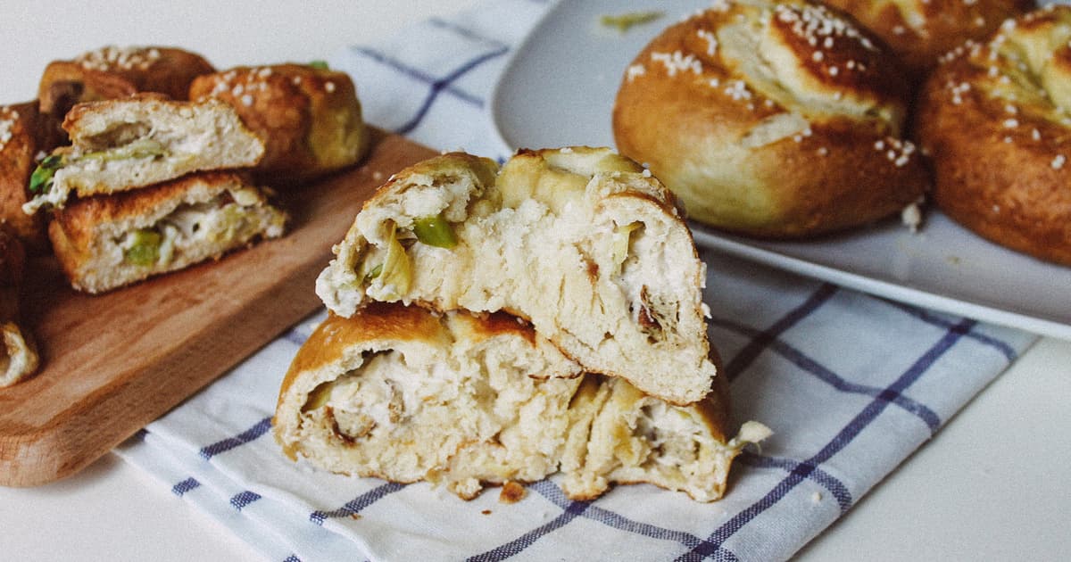 Homemade Pretzel Rolls | Vegan Recipe | Zucker&Jagdwurst