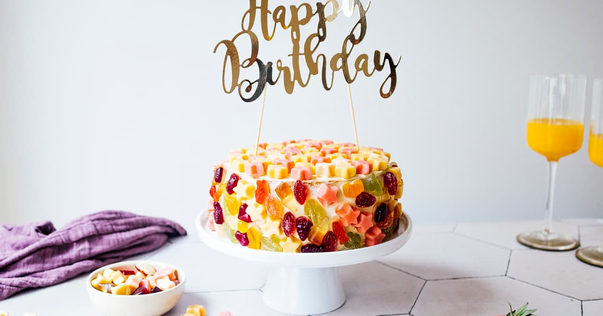 Vegan Candy Cake | Sweets | Easy & Simple Recipe | Zucker&Jagdwurst