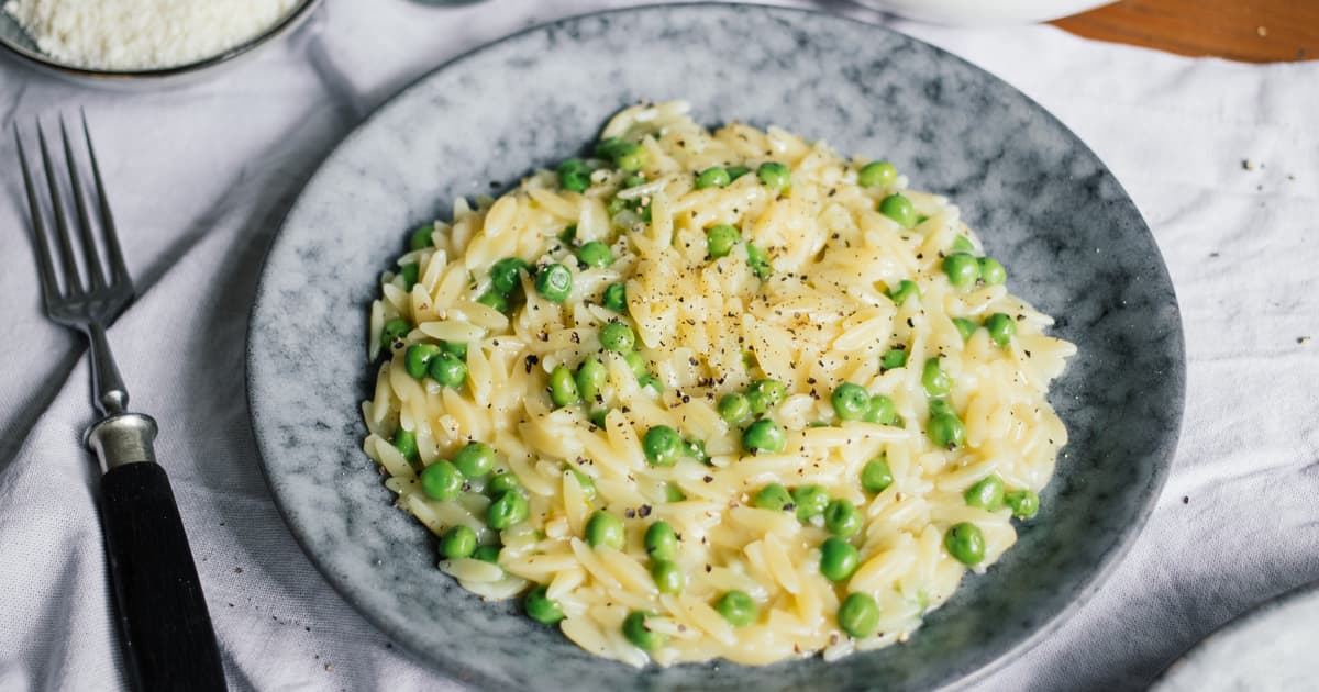 Vegan Orzotto with Peas and Smoked Tofu | Quick&Easy Recipe | Zucker&Jagdwurst