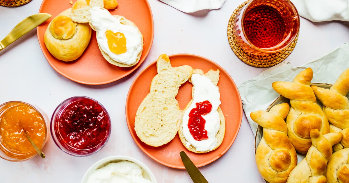 Vegan bunny-shaped Bread Rolls | Perfect Easter Brunch Idea | Zucker&Jagdwurst