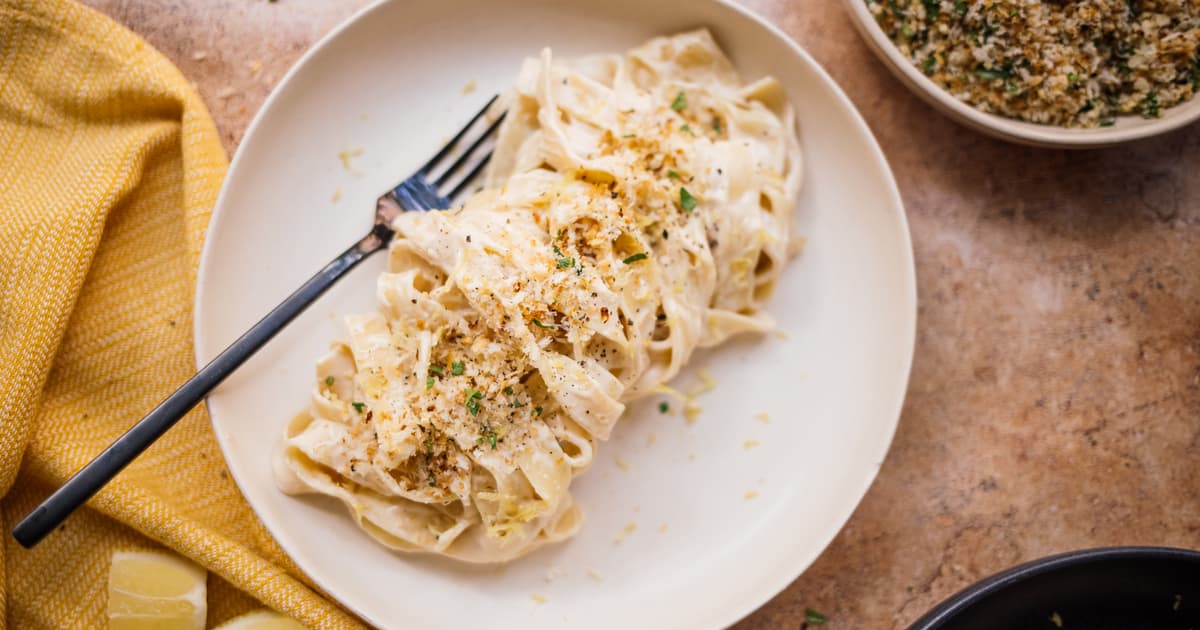 Vegane Pasta with Creamy Lemon Sauce | 20 Minute Recipe | Zucker&Jagdwurst