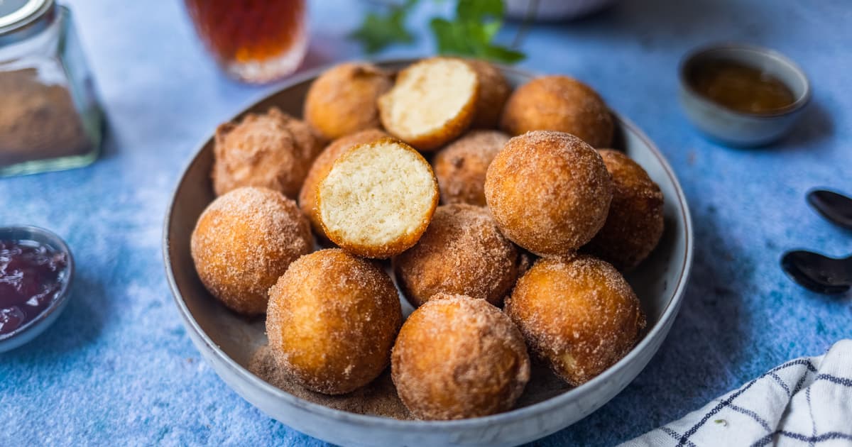 Vegan Fried Curd Donuts | Delicious Homemade German Treat | Zucker&Jagdwurst