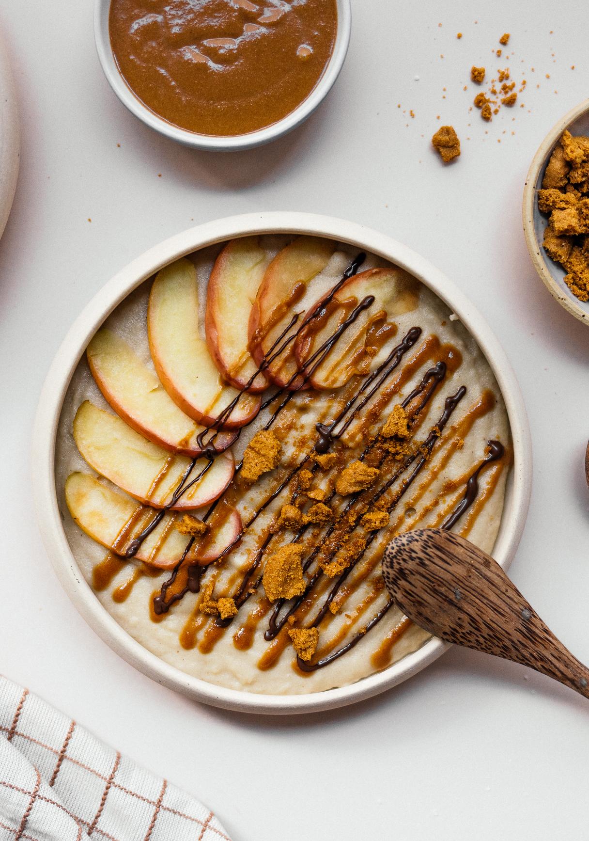 Vegan Biscoff Semolina Pudding (with 5 Ingredients)
