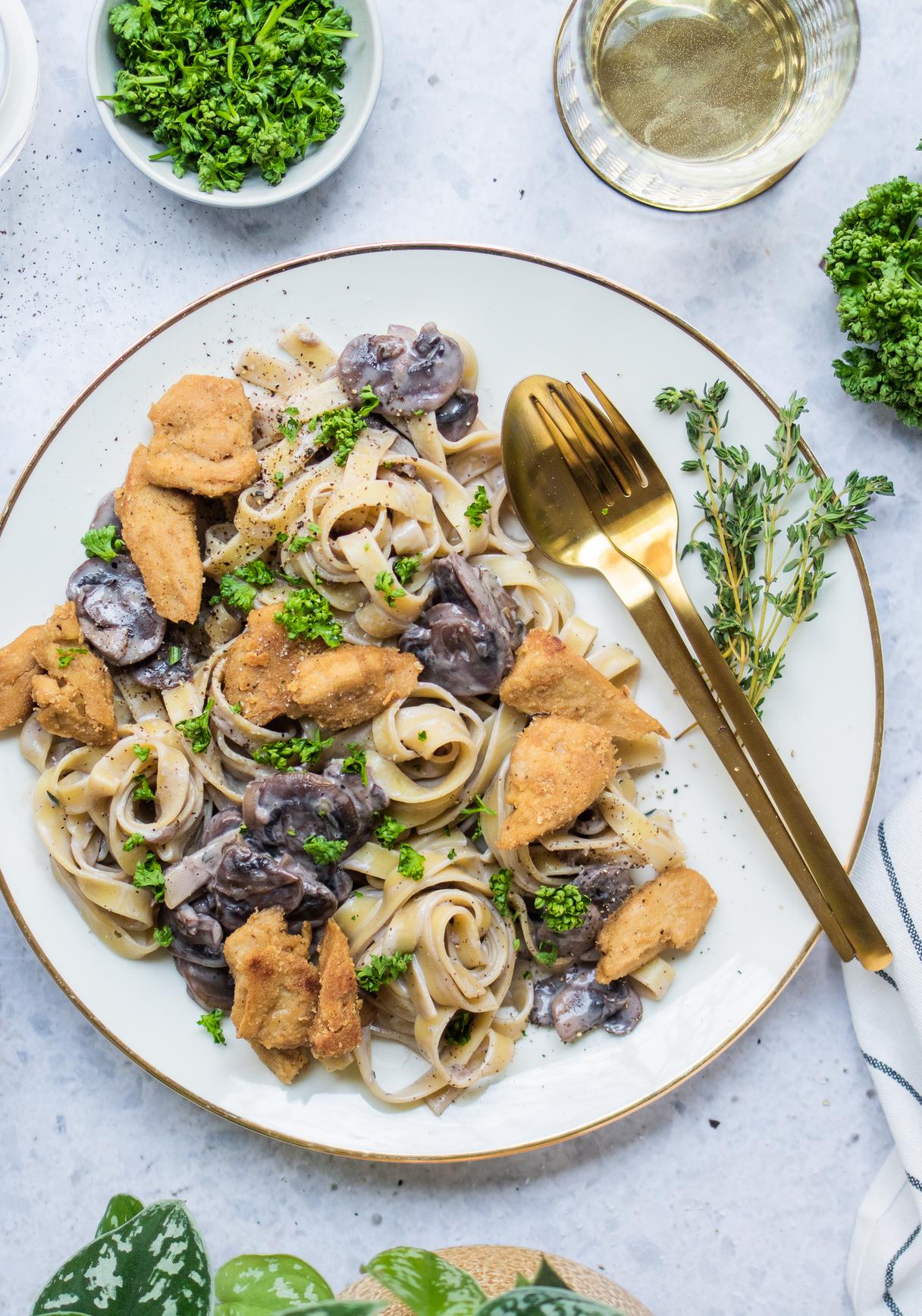 Vegane Chicken Marsala Pasta