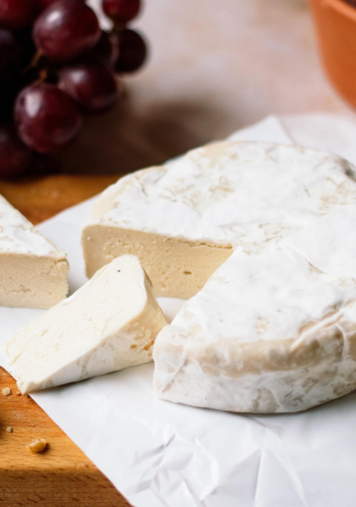 Veganer Camembert