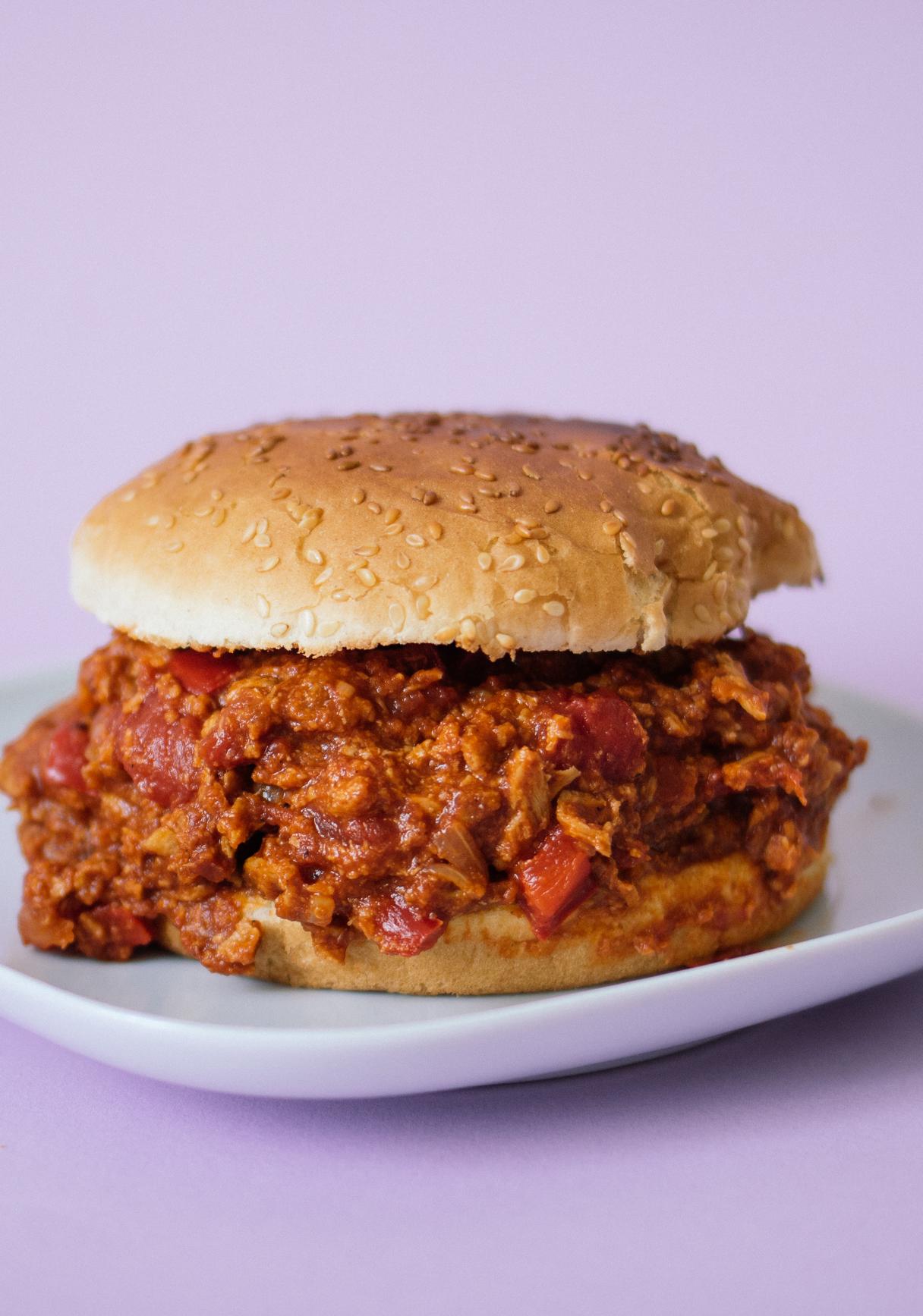 Veganes Sloppy Joe Sandwich