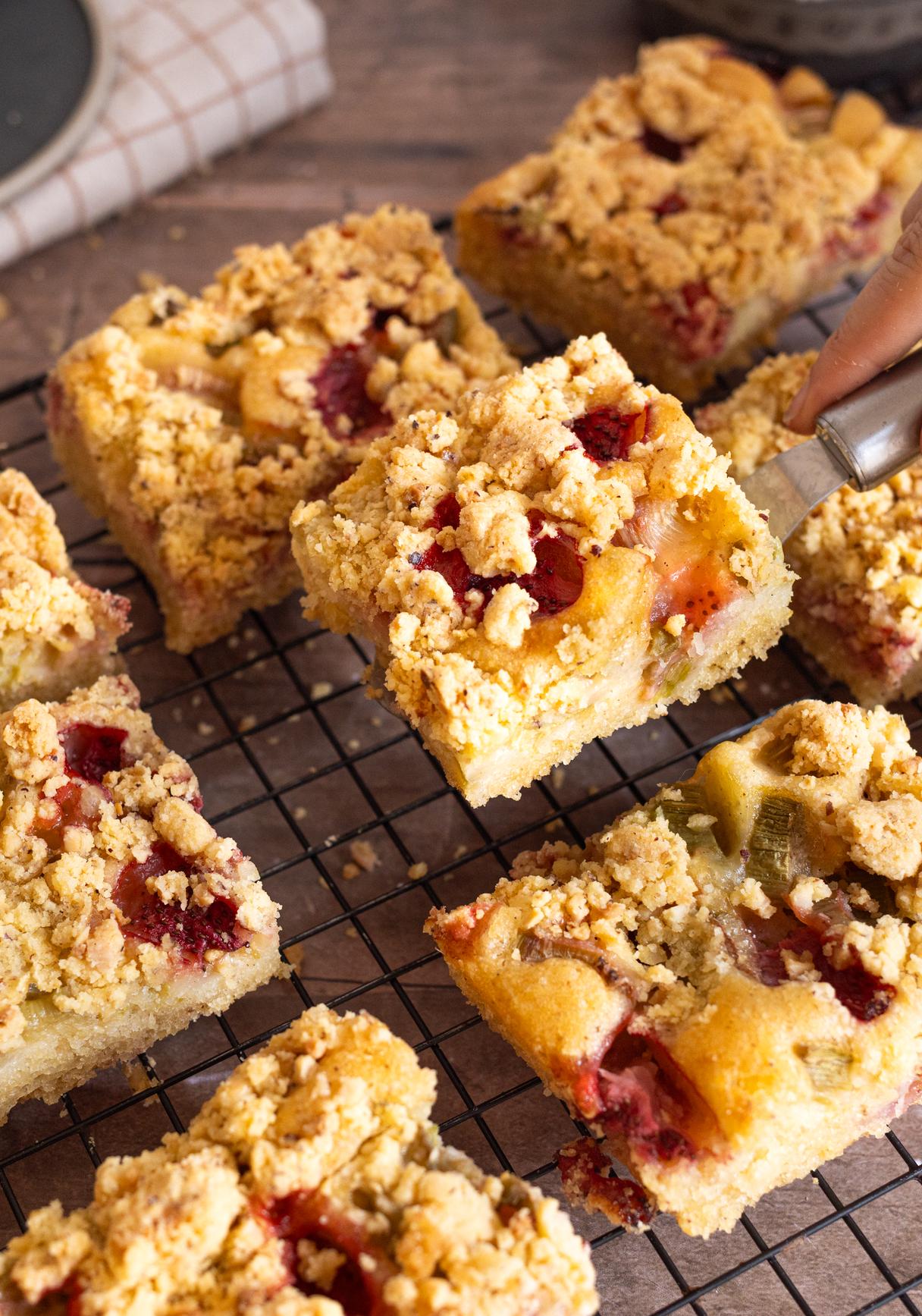 Juicy Gluten-Free Rhubarb and Strawberry Sheet Cake