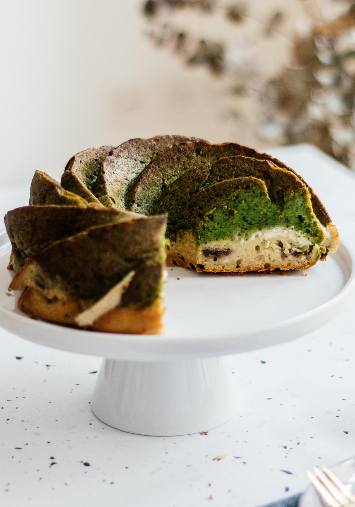 Veganer Rührkuchen mit Bärlauch