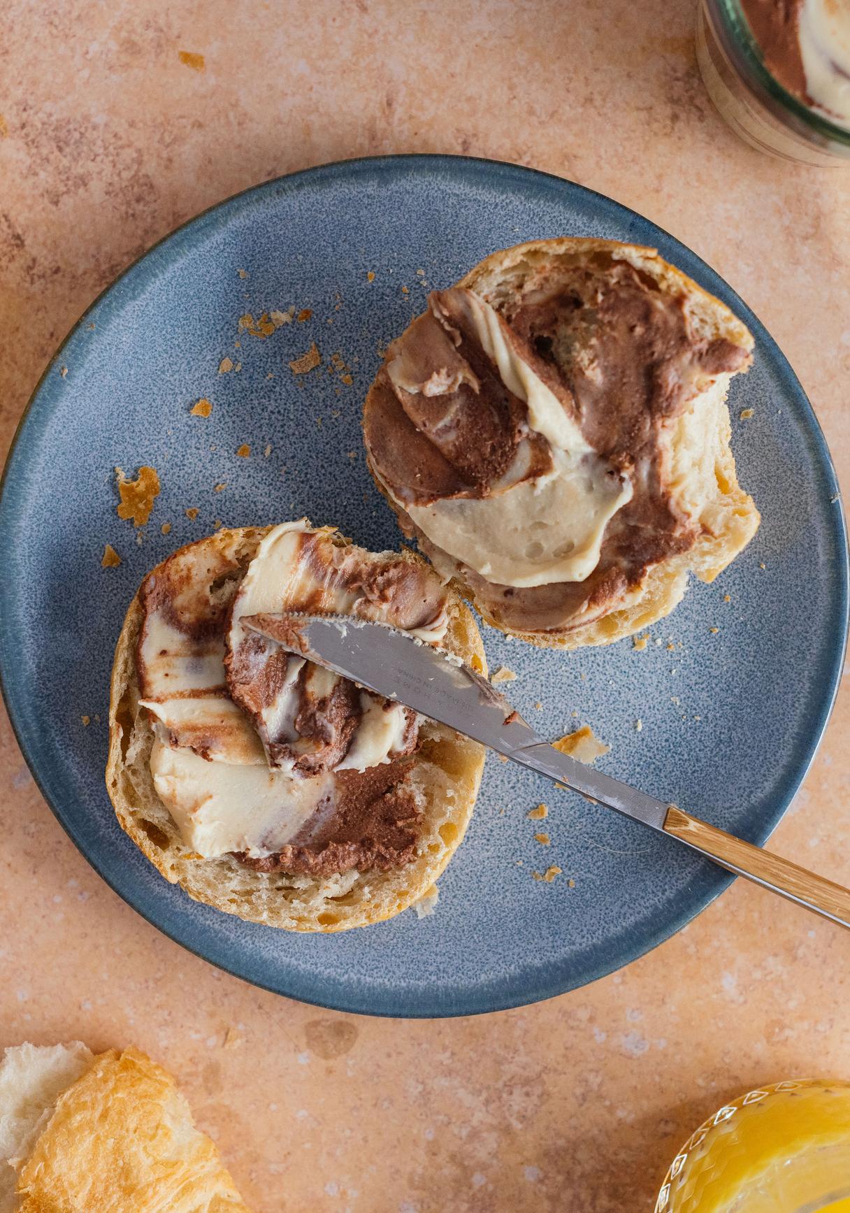 Veganer Schoko Swirl Aufstrich (mit Naturtofu)