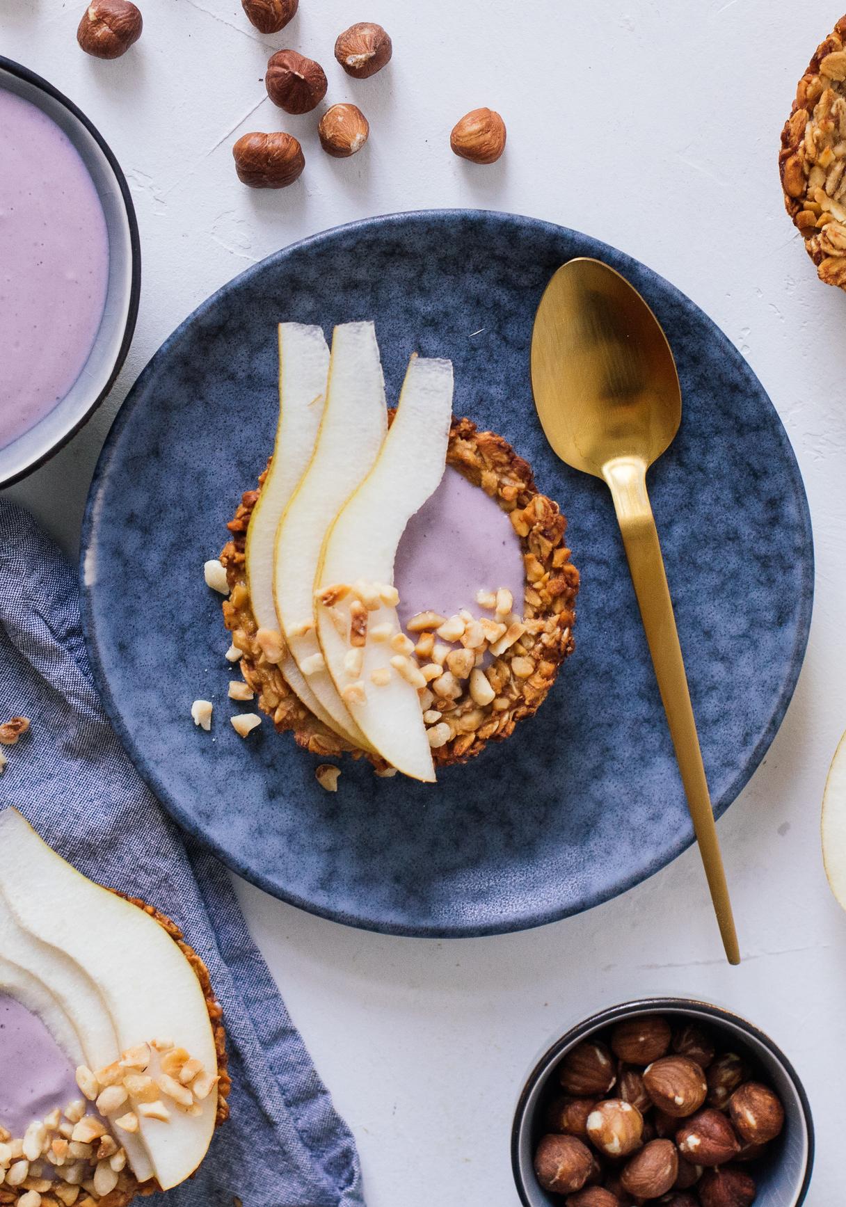 Schnelle Granola-Cups mit Heidelbeerjoghurt
