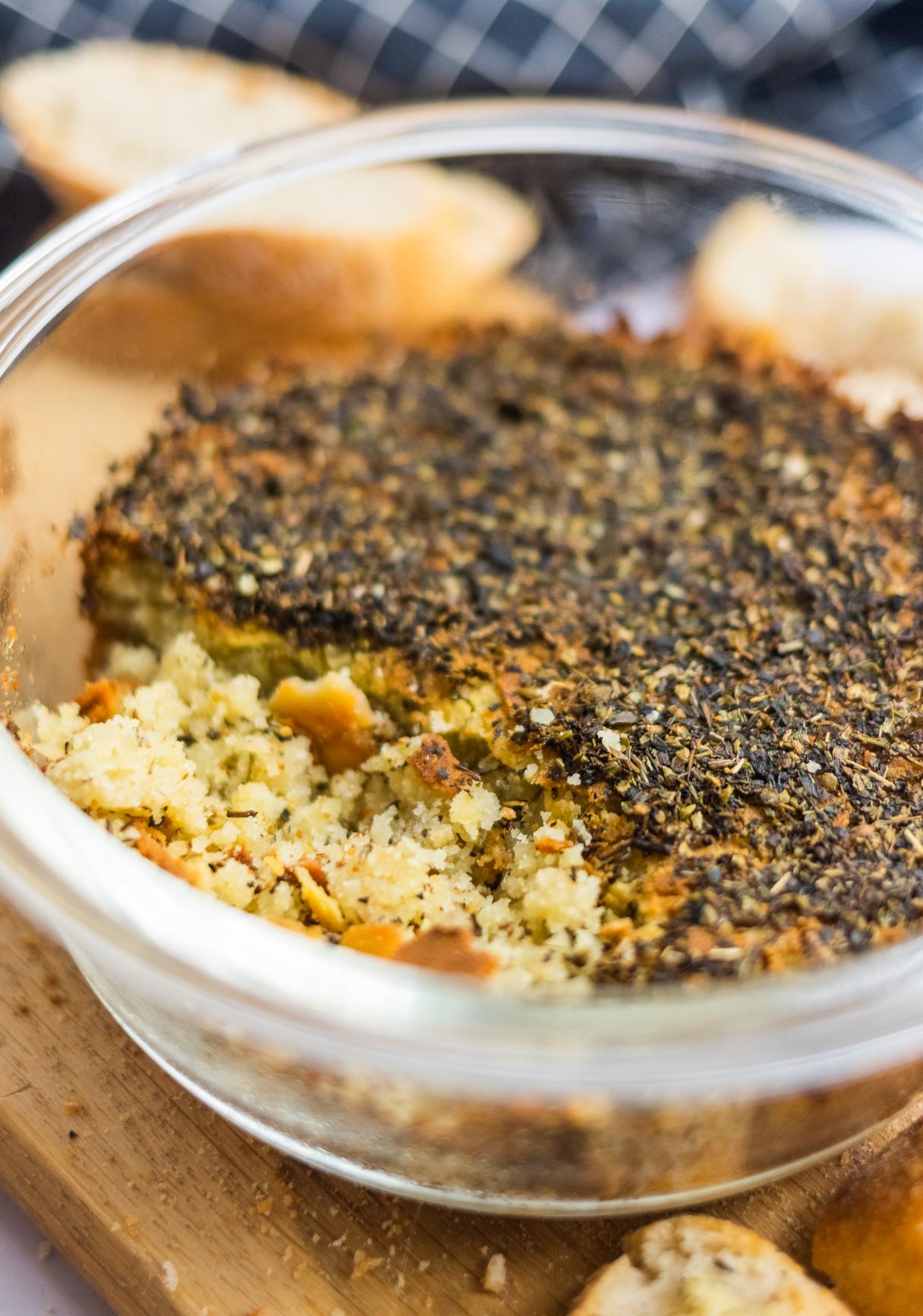 Veganer Feta aus Mandeln & Cashews aus dem Ofen