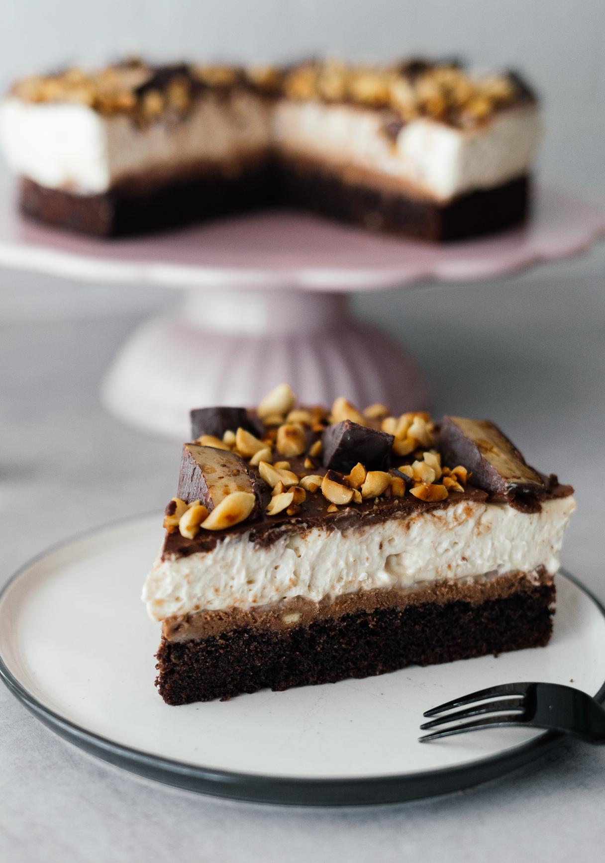 Vegan Snickers Cake
